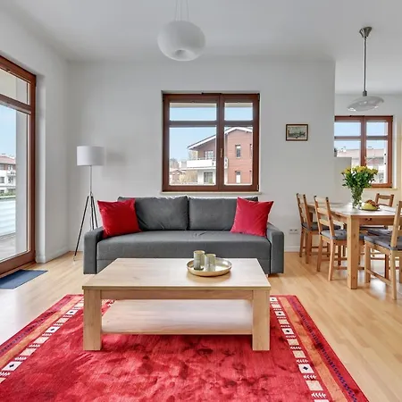 Kapitanski - Neptun Park Grande * 그단스크