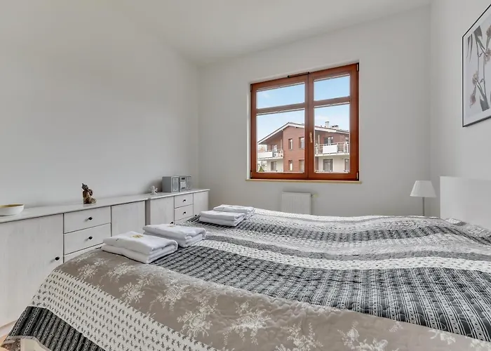 Kapitanski - Neptun Park Grande Apartman