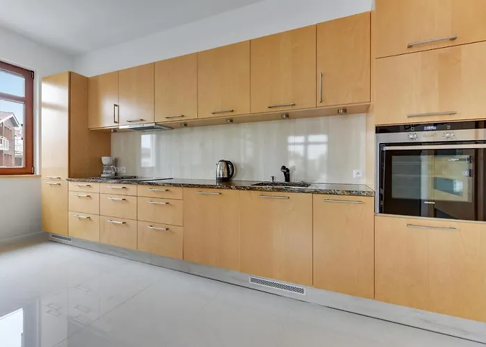 Kapitanski - Neptun Park Grande *